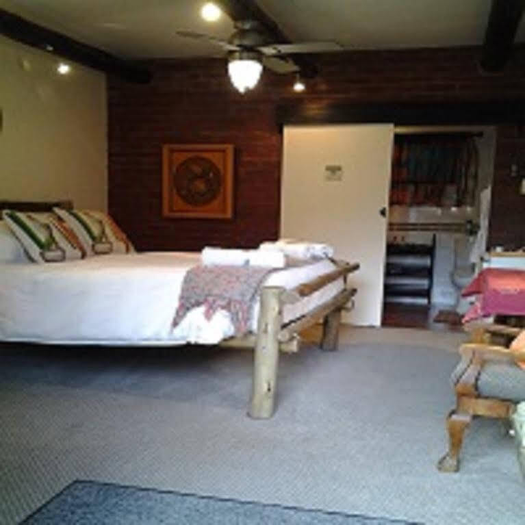 Roosfontein Bed And Breakfast Durban Exterior photo